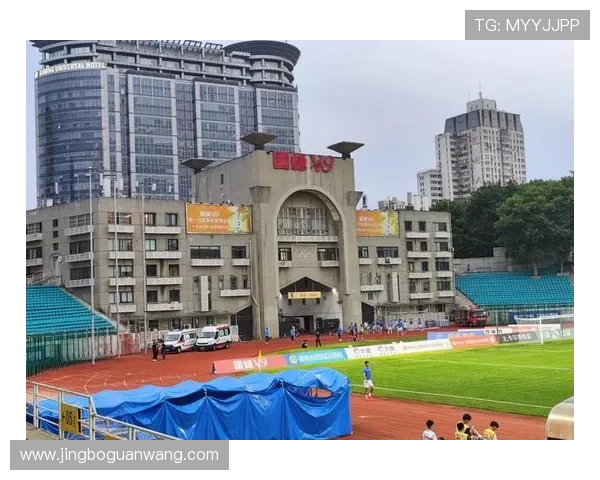 南京体育集团官网为广大体育爱好者提供专业的运动培训课程和赛事报名服务,提升个人运动技能